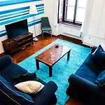 Indigo With Free Parking Apartment Budapest