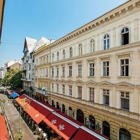 Indigo With Free Parking * Budapest