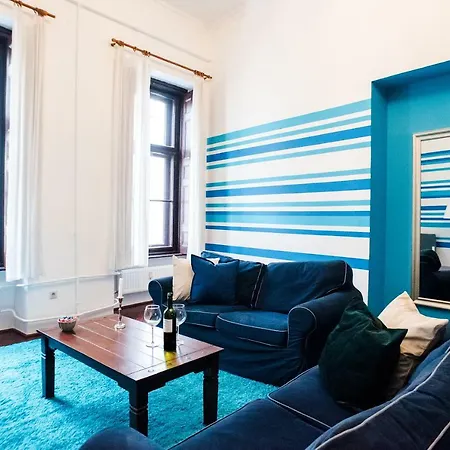 Indigo With Free Parking * Budapest