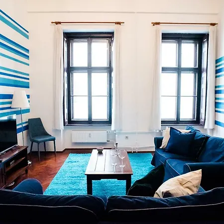 Apartment Indigo With Free Parking Budapest